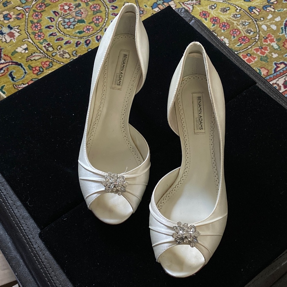 Benjamin Adam’s Peep Toe Heels with Crystal Embellishment. Oyster shade